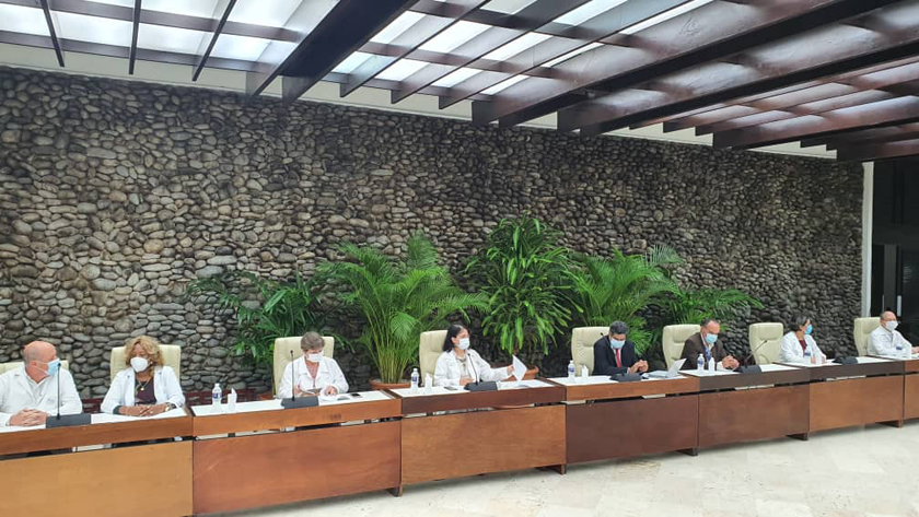 Producción de Soberana-02 y Abdala permitirá en agosto completar las dosis para inmunización en Cuba Producción de Soberana-02 y Abdala permitirá en agosto completar las dosis para inmunización en Cuba