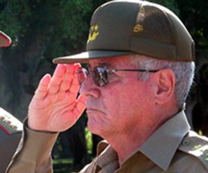 Promueven al cargo de Ministro de las FAR al General de Cuerpo de Ejército Álvaro López Miera Promueven al cargo de Ministro de las FAR al General de Cuerpo de Ejército Álvaro López Miera