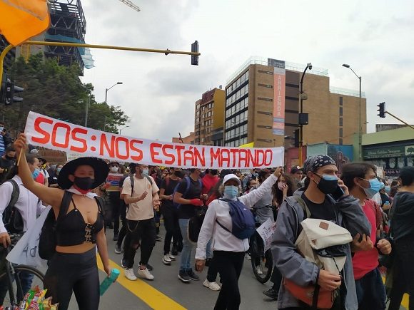 Continúan protestas en Colombia Continúan protestas en Colombia
