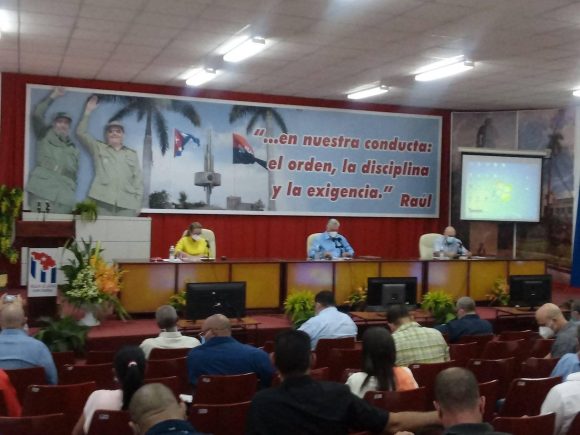 Encabeza Díaz-Canel visita de trabajo a Villa Clara como parte del seguimiento al 8vo Congreso del Partido Encabeza Díaz-Canel visita de trabajo a Villa Clara como parte del seguimiento al 8vo Congreso del Partido