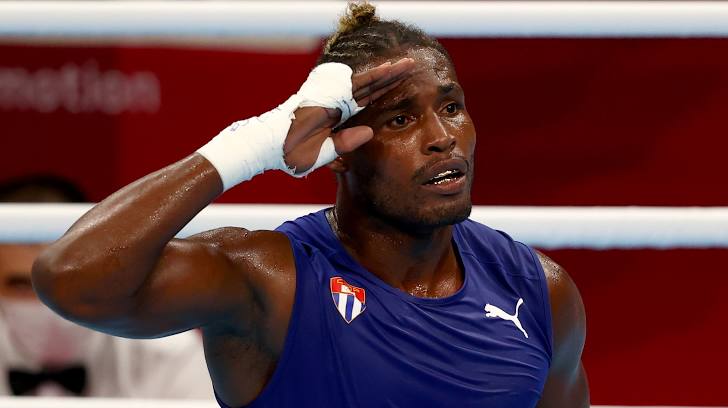 Felicita Presidente cubano a Julio César La Cruz por medalla de oro olímpica Felicita Presidente cubano a Julio César La Cruz por medalla de oro olímpica