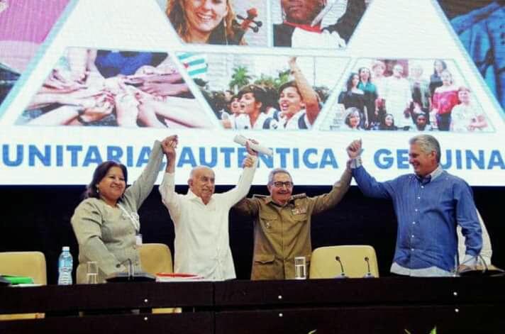 Autoridades de Cuba felicitan a las mujeres por aniversario 61 de la FMC Autoridades de Cuba felicitan a las mujeres por aniversario 61 de la FMC