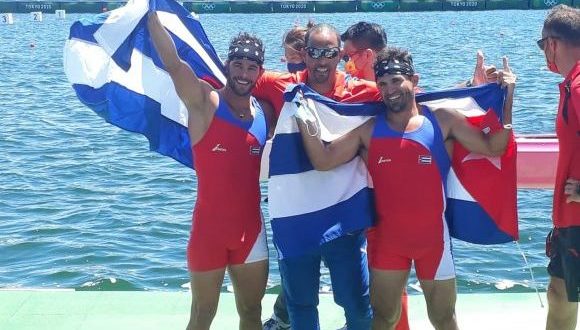 Serguey Torres y Fernando Dayán sacan oro a fuerza de paletadas Serguey Torres y Fernando Dayán sacan oro a fuerza de paletadas
