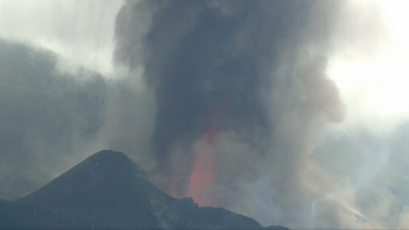 El Volcán en La Palma entra en fase explosiva extrema El Volcán en La Palma entra en fase explosiva extrema