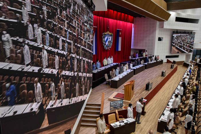 Asiste Díaz-Canel a segunda jornada del Séptimo Periodo Ordinario de Sesiones de la Asamblea Nacional Asiste Díaz-Canel a segunda jornada del Séptimo Periodo Ordinario de Sesiones de la Asamblea Nacional