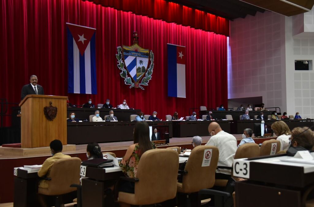 Cuba contará con una nueva Ley de Tribunales de Justicia Cuba contará con una nueva Ley de Tribunales de Justicia