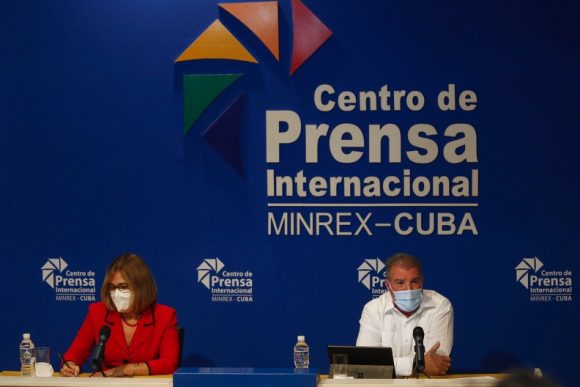 Cuba elimina cuarentena obligatoria de viajeros internacionales al arribo al país a partir del 7 de noviembre Cuba elimina cuarentena obligatoria de viajeros internacionales al arribo al país a partir del 7 de noviembre