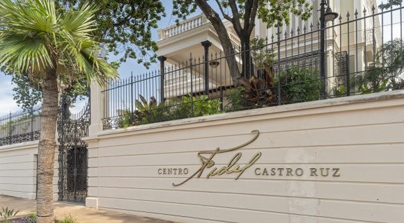 Asisten Raúl, Díaz-Canel y Maduro a la inauguración del Centro Fidel Castro Ruz Asisten Raúl, Díaz-Canel y Maduro a la inauguración del Centro Fidel Castro Ruz