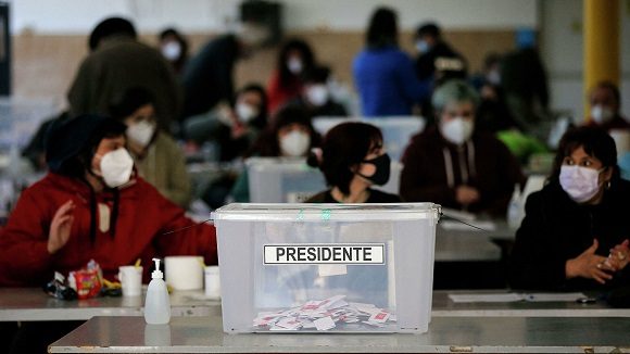 Más de 15 millones de chilenos están convocados este domingo a elecciones generales Más de 15 millones de chilenos están convocados este domingo a elecciones generales