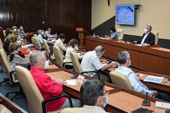 El maestro es el gran innovador del sistema educativo cubano El maestro es el gran innovador del sistema educativo cubano