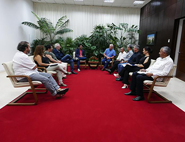 Recibe Díaz-Canel a representantes de la alcaldía brasileña de Maricá