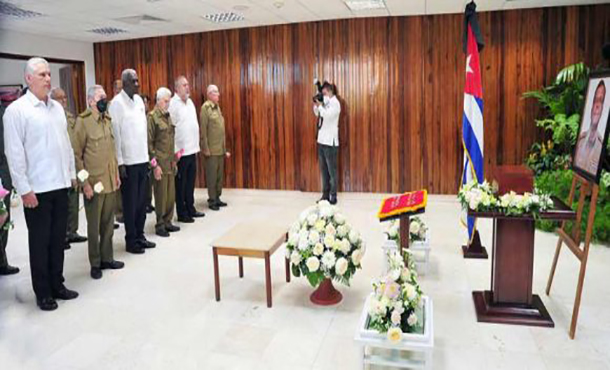 Rinden póstumo homenaje al general de división Luis Alberto Rodríguez López-Calleja Rinden póstumo homenaje al general de división Luis Alberto Rodríguez López-Calleja