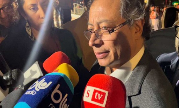 Gustavo Petro pide a los Estados Unidos que retire a Cuba de lista de países promotores del terrorismo Gustavo Petro pide a los Estados Unidos que retire a Cuba de lista de países promotores del terrorismo