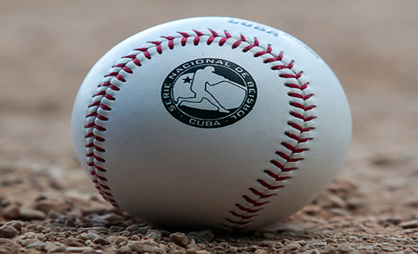 Hoy inicia en Cuba la LXII Serie Nacional de Béisbol Hoy inicia en Cuba la LXII Serie Nacional de Béisbol