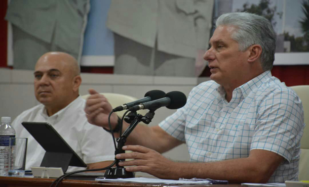Díaz-Canel informa sobre disponibilidad de combustible en Cuba Díaz-Canel informa sobre disponibilidad de combustible en Cuba