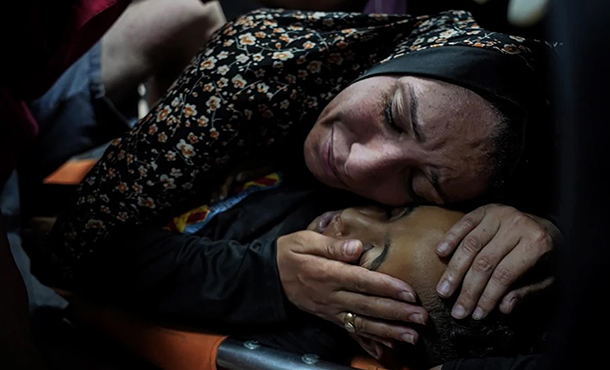 Israel intensifica ofensiva en Ráfah, miles huyen y cifra de muertos en Gaza supera los 35 000 Israel intensifica ofensiva en Ráfah, miles huyen y cifra de muertos en Gaza supera los 35 000