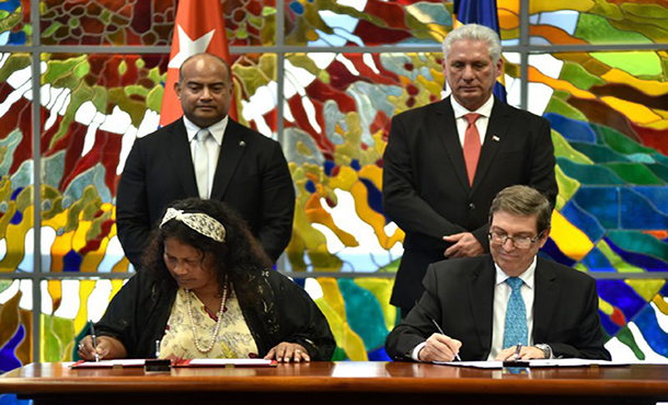 Cuba y Nauru fortalecen nexos bilaterales para el desarrollo Cuba y Nauru fortalecen nexos bilaterales para el desarrollo