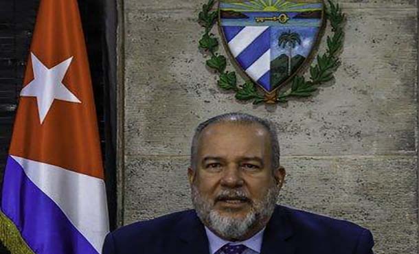 Continuaremos impulsando el desarrollo económico sostenible, en aras de una mayor prosperidad para nuestros pueblos Continuaremos impulsando el desarrollo económico sostenible, en aras de una mayor prosperidad para nuestros pueblos