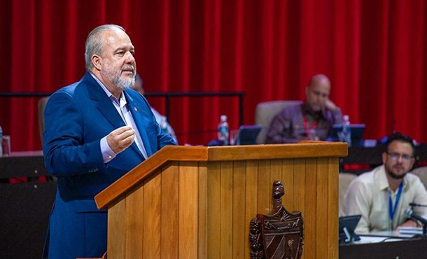 Primer ministro evalúa implementación de las medidas para corregir distorsiones y reimpulsar la economía Primer ministro evalúa implementación de las medidas para corregir distorsiones y reimpulsar la economía