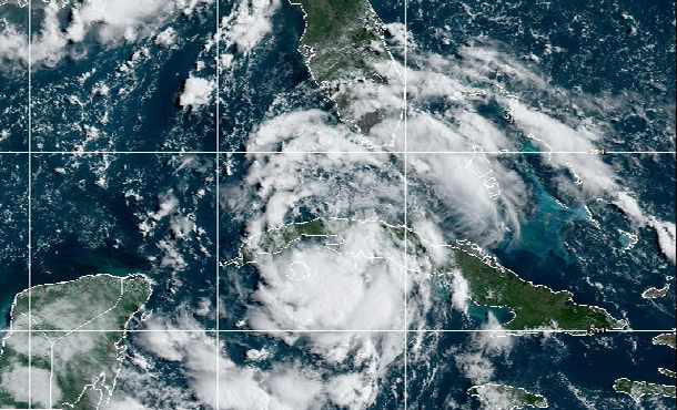 Se mantendrá el predominio de nublados con chubascos, lluvias y tormentas eléctricas sobre el occidente y centro de Cuba Se mantendrá el predominio de nublados con chubascos, lluvias y tormentas eléctricas sobre el occidente y centro de Cuba