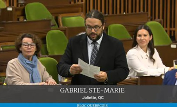 Presentan en Parlamento de Canadá petición contra el bloqueo y la inclusión de Cuba en la lista de países patrocinadores del terrorismo Presentan en Parlamento de Canadá petición contra el bloqueo y la inclusión de Cuba en la lista de países patrocinadores del terrorismo