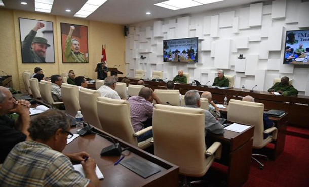 Consejo de Defensa Nacional evalúa recuperación luego de los huracanes y sismos recientes Consejo de Defensa Nacional evalúa recuperación luego de los huracanes y sismos recientes