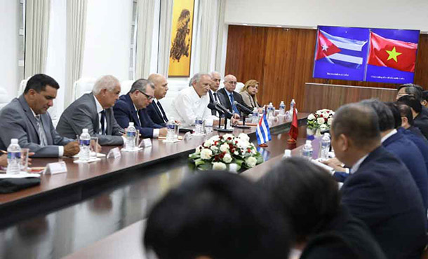 Cuba y Vietnam fortalecen lazos en seminario teórico Cuba y Vietnam fortalecen lazos en seminario teórico