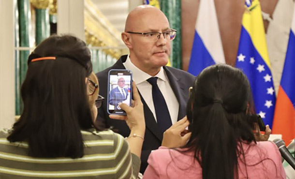 Rusia financiará proyectos de inversión en Cuba por mil millones de dólares Rusia financiará proyectos de inversión en Cuba por mil millones de dólares
