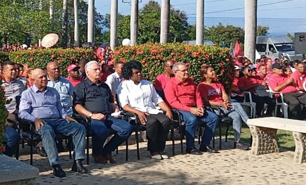Presidió Díaz-Canel acto por aniversario 68 del combate del Uvero Presidió Díaz-Canel acto por aniversario 68 del combate del Uvero