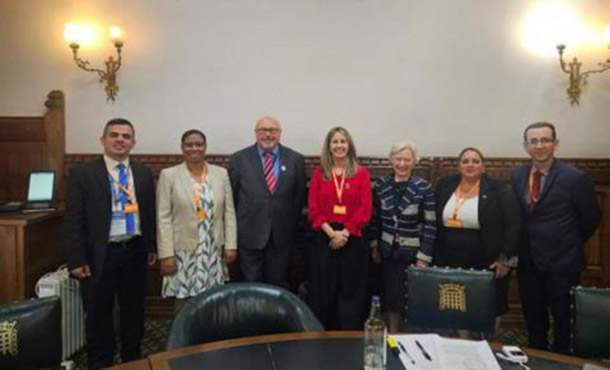 Participa Cuba en Foro Mundial de Educación 2025 y promueve cooperación con Reino Unido Participa Cuba en Foro Mundial de Educación 2025 y promueve cooperación con Reino Unido