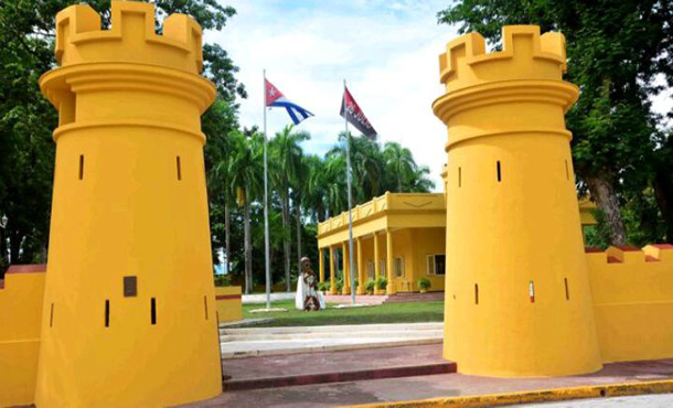 Conmemoran asalto al cuartel «Carlos Manuel de Céspedes»