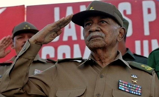 Evoca Cuba a Juan Almeida Bosque en aniversario de su muerte