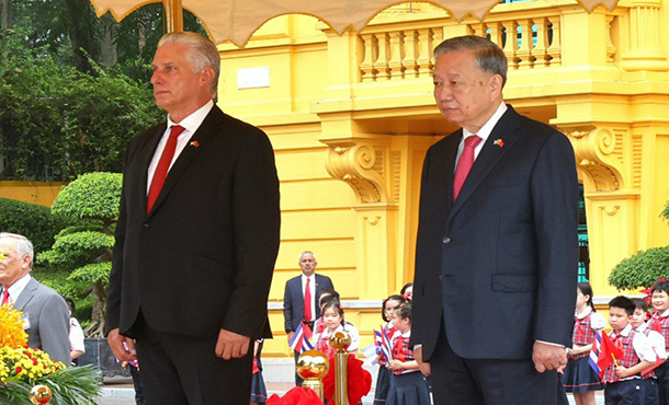 Destacó Díaz-Canel encuentro con Secretario General del PCV