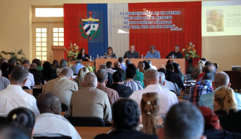 INICIA EN CIENFUEGOS CONSEJO PROVINCIAL EXTRAORDINARIO