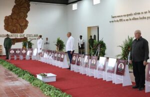 LAS TUNAS HONRA A COMBATIENTES CAÍDOS EN VENEZUELA
