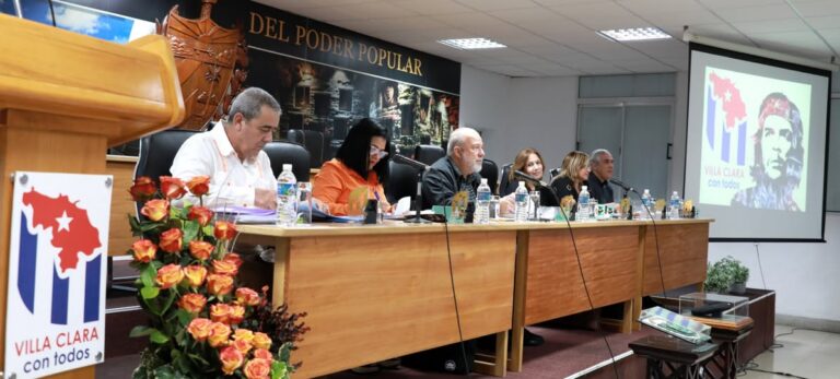 Encabeza Manuel Marrero Cruz Consejo Provincial en Villa Clara