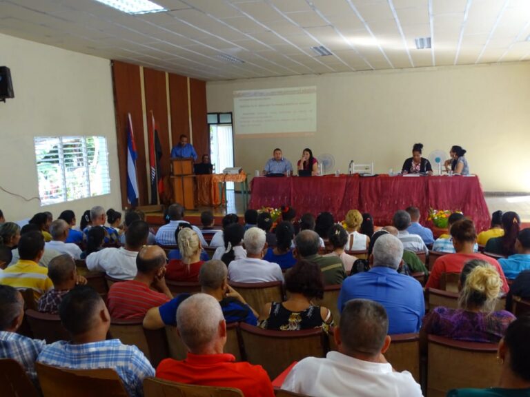 PRIORIZAN EN GRANMA ACTIVACIÓN DE SECTORES ESTRATÉGICOS DE LA ECONOMÍA