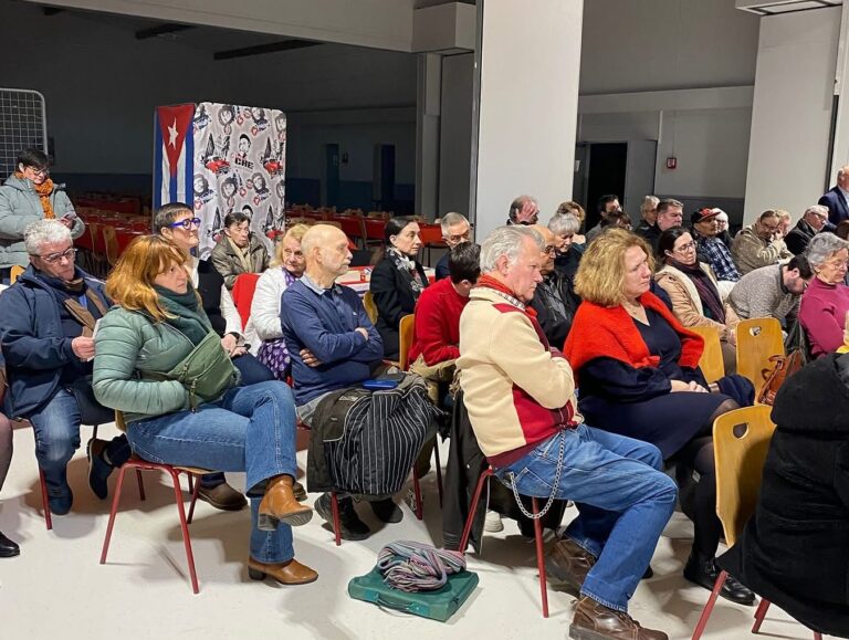 DEBATE EN FRANCIA: COMBATIR EL IMPERIALISMO, DEFENDER LA SOBERANÍA DE CUBA
