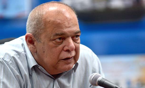 Ministro-de-energia-y-minas-conferencia