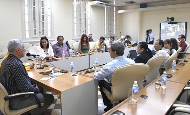 diaz-canel-ia-universidad
