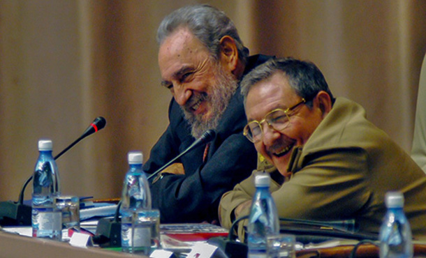 Fidel y Raúl.Foto: Ismael Francisco/ Cubadebate.