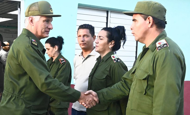diaz-canel-en-alamar-este